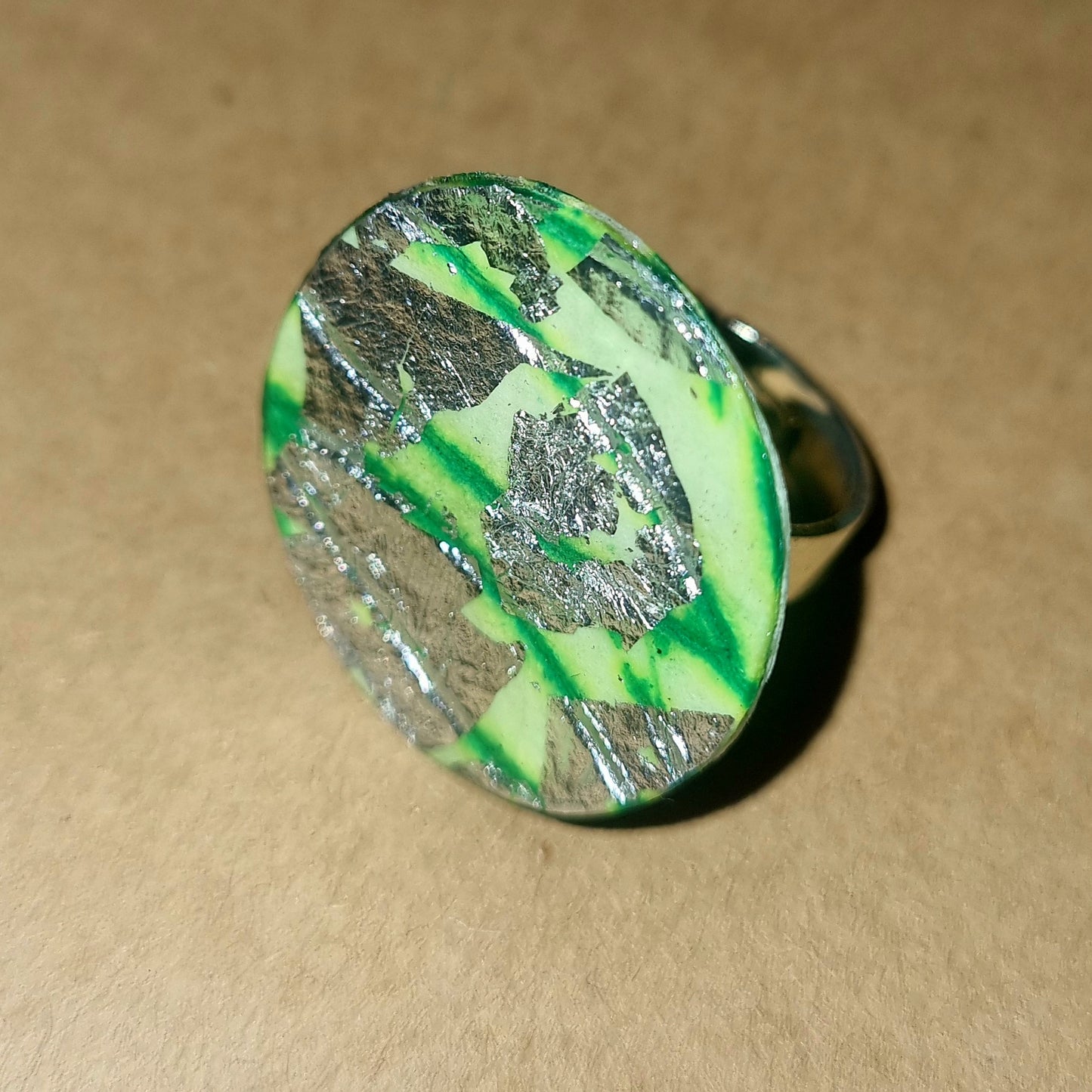 Lime Green & Silver Ró Ring