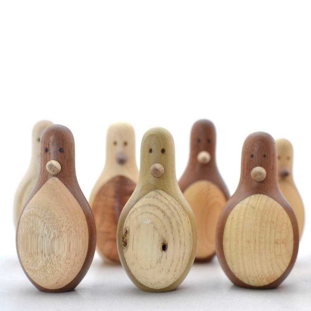 Handmade-Wooden-Penguin-Decorative-Accessory